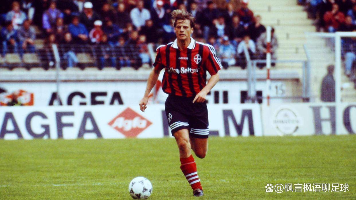 包含荷甲赛程吃紧；勒沃库森冲刺阶段刷新队史纪录；引发热议；年轻球员得到机会的词条