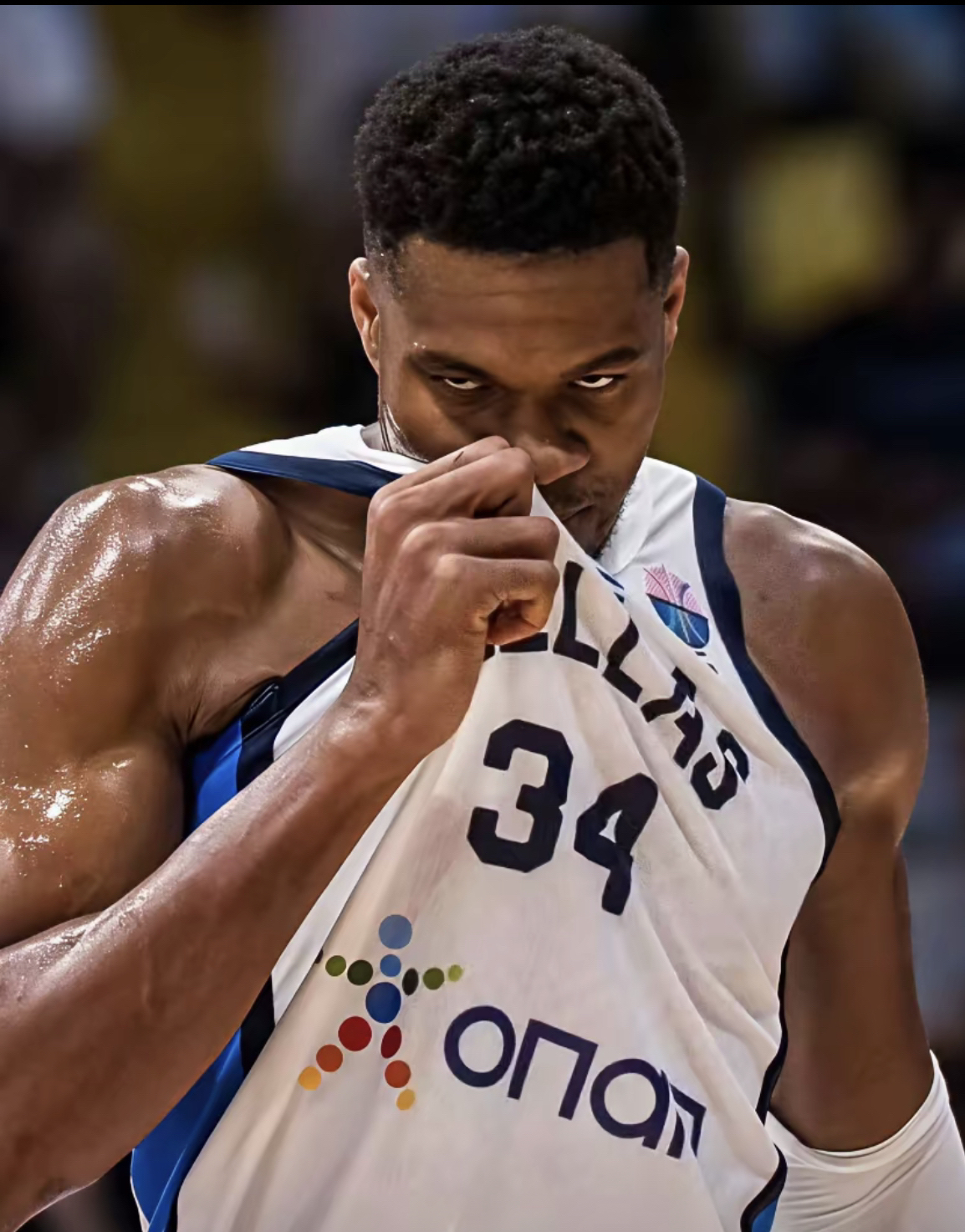 NBA季后赛赛程吃紧，那不勒斯今夜造点机会，气氛紧张，细节决定成败的简单介绍